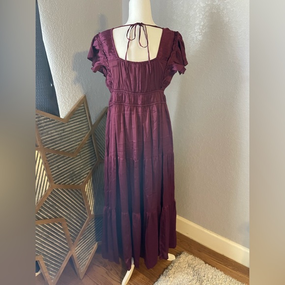 Beautiful boutique maxi dress ✨ - Picture 4 of 4